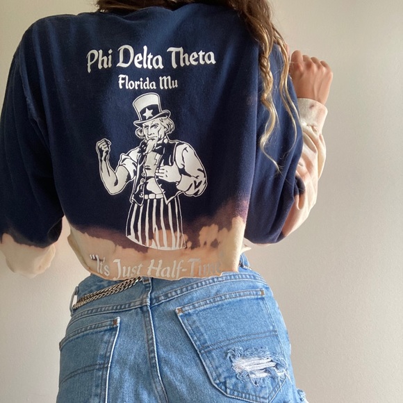 ❗️SOLD❗️Phi Delta Theta Florida Mu Longsleeve Crop - Picture 4 of 9